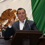 Con exhorto a la Secretaría de Economía, Memo Valencia busca evitar el robo de vehículos nuevos